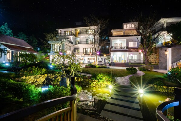 Front of property – evening/night