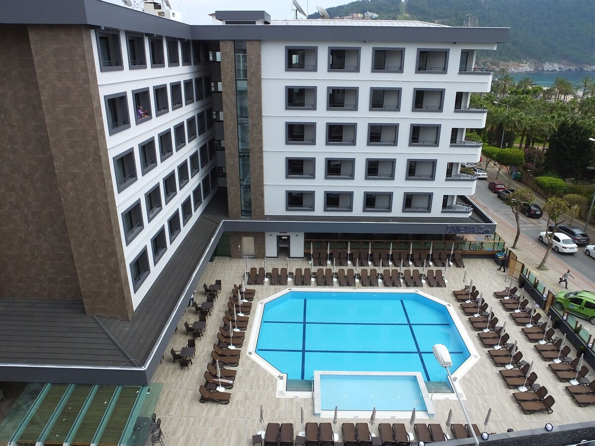 Hotel Riviera Zen Transfer