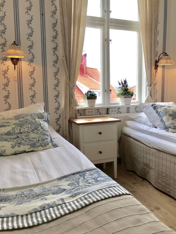 Individually decorated, individually furnished, desk, laptop workspace