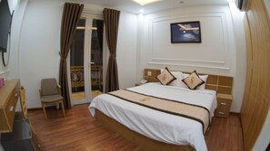 Deluxe Double Room, Balcony - Khach San Sao Viet (Quy Nhon)