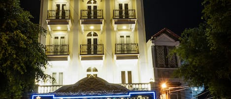 Front of property – evening/night