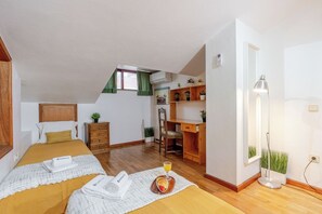 2 Schlafzimmer, Bügeleisen/Bügelbrett, WLAN, Bettwäsche