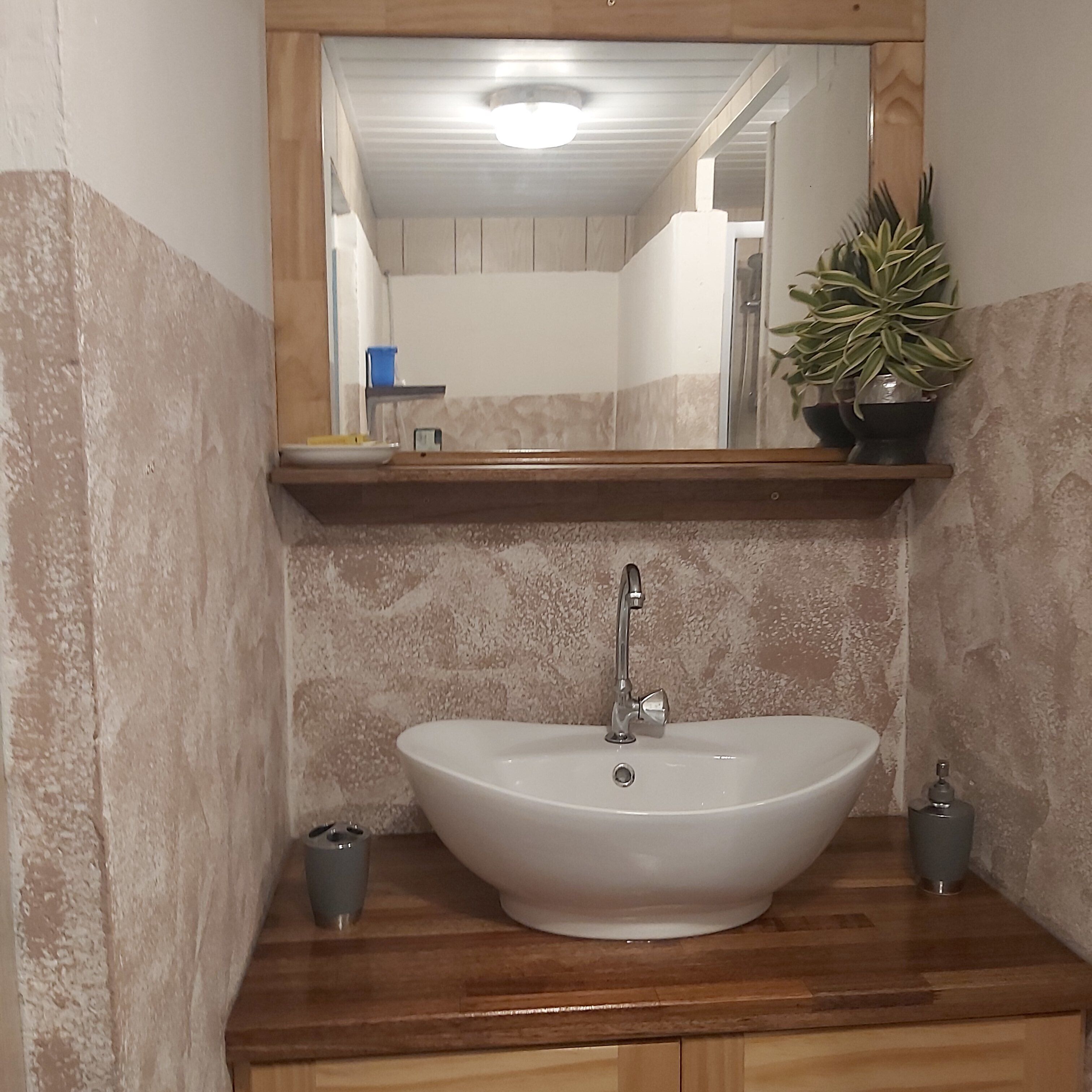 Shower, towels, soap, toilet paper
