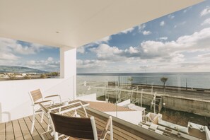 Apartment, 1 Bedroom, Ocean View (Coast 3) | Balcony