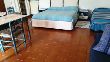 Desk, blackout curtains, free WiFi, bed sheets