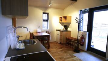 Cottage, 2 Bedrooms | Living area