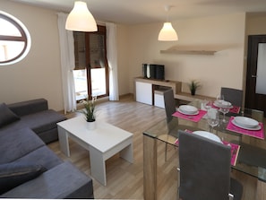 Apartment, barrierefrei, eigenes Bad | Lounge