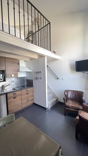 Duplex, Sea View (Chassiron) | Private kitchen | Highchair - Le Môle (La Flotte)