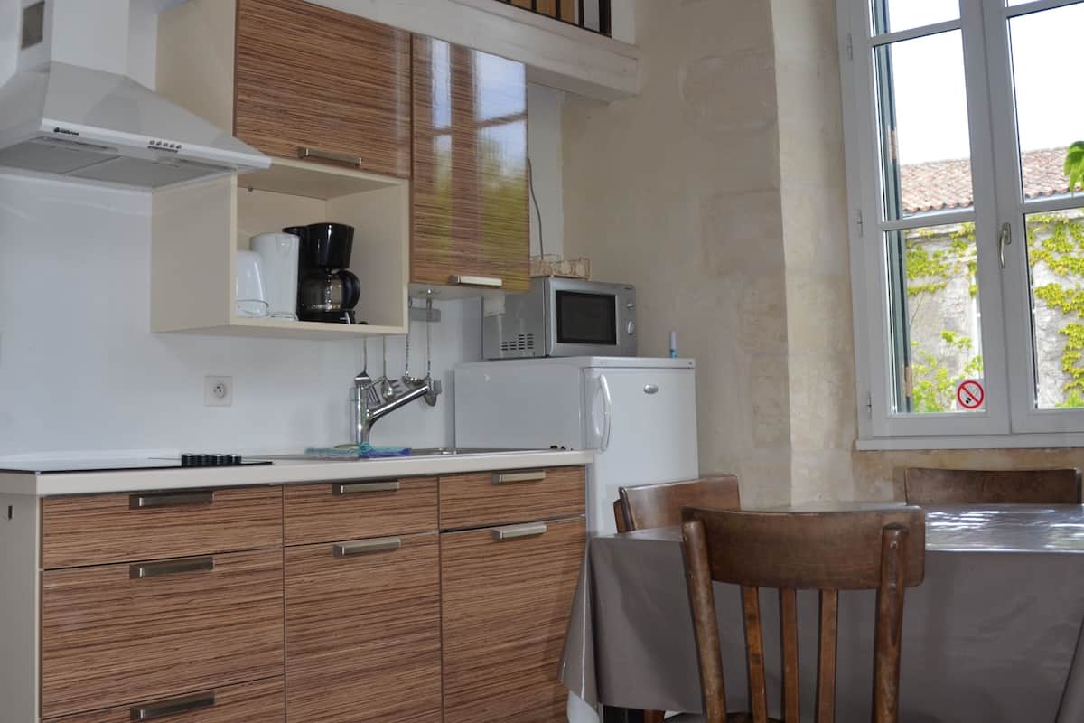 Duplex (Bout Du Monde) | Private kitchen | High chair