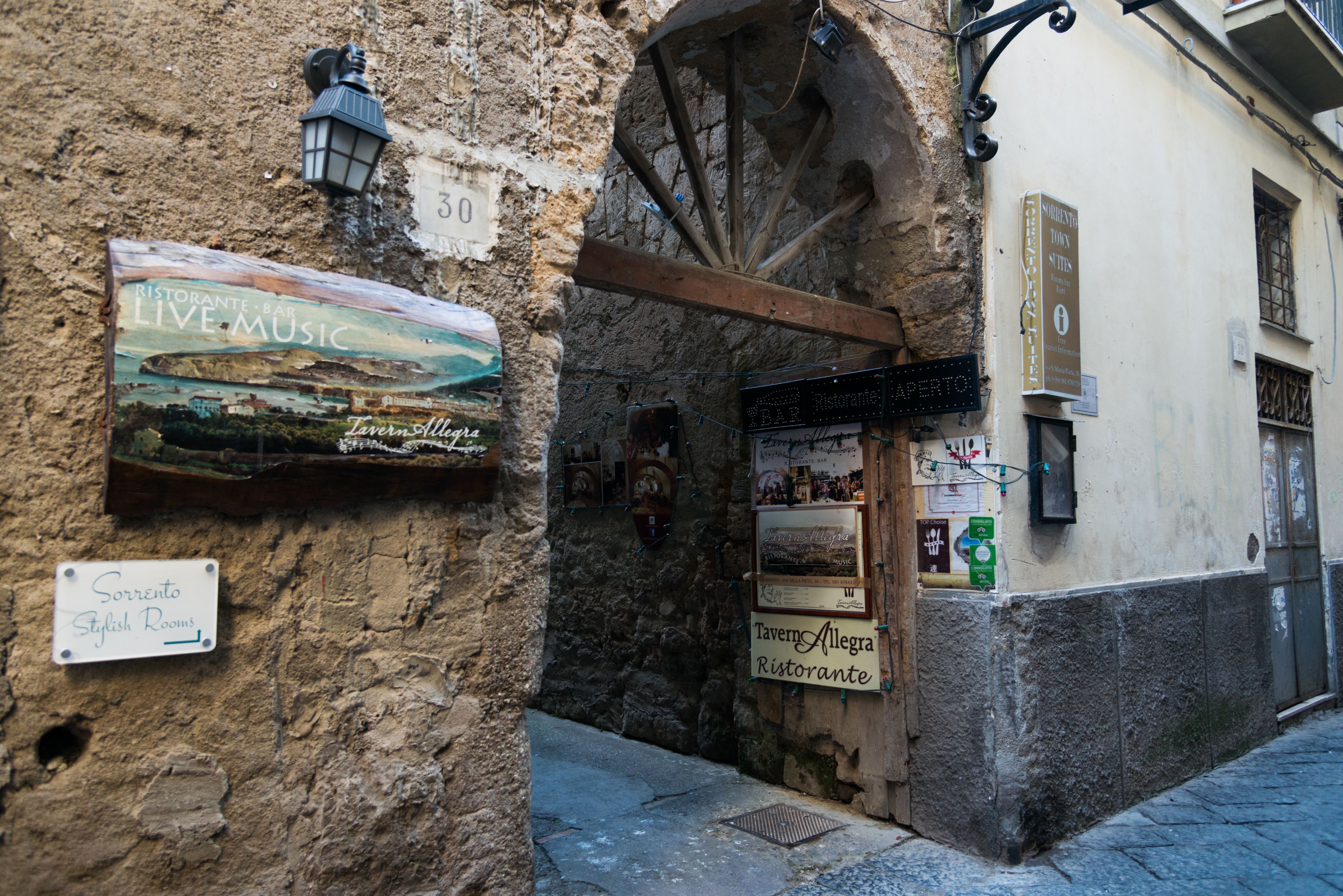 Photo - Sorrento Stylish Rooms
