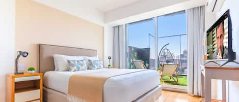 Apartment, Terrasse | Hochwertige Bettwaren, Daunenbettdecken, Select-Comfort-Betten