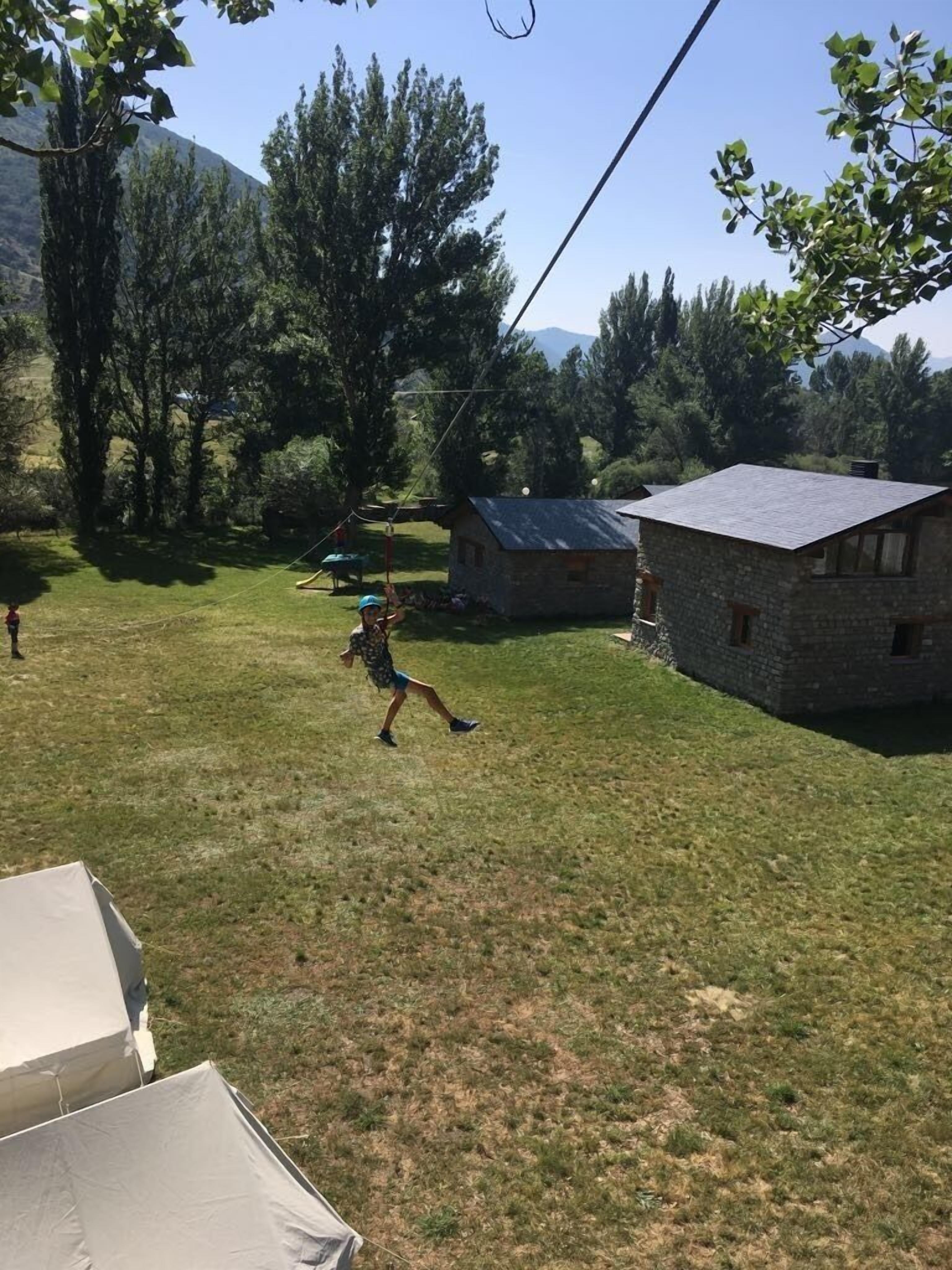 Apartment, 2 Bedrooms | Soundproofing, bed sheets, wheelchair access