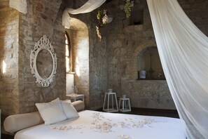 Wi-Fi gratuit, draps fournis