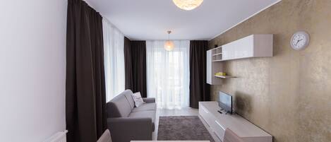 Apartment 3(4ad) | Wohnzimmer | 80-cm-Flachbildfernseher mit Kabelempfang, Plasmafernseher