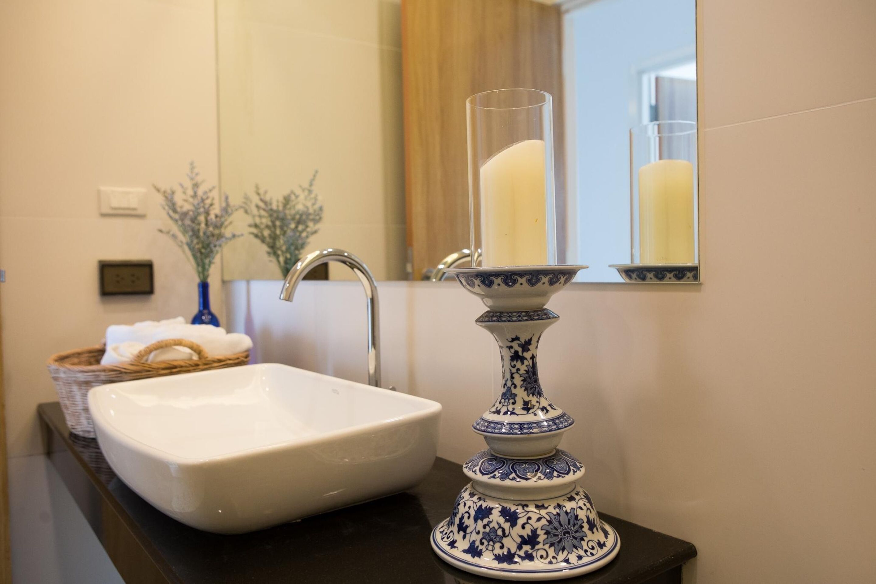 family suite, 2 bedrooms (1 king bed and 2 bunk beds) | bathroom | shower, free toiletries, hair dryer, bathrobes