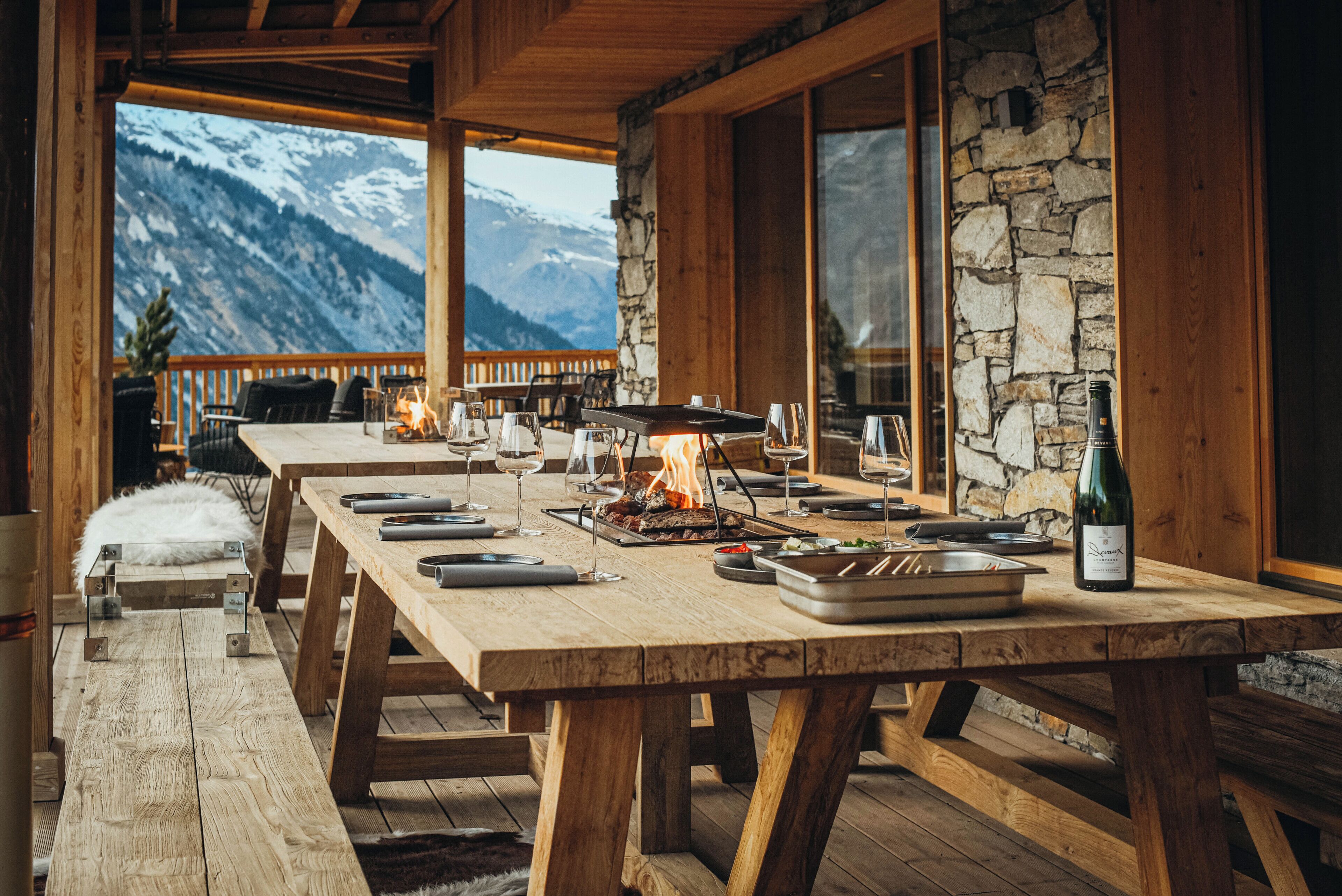 breakfast, lunch, dinner served; french cuisine