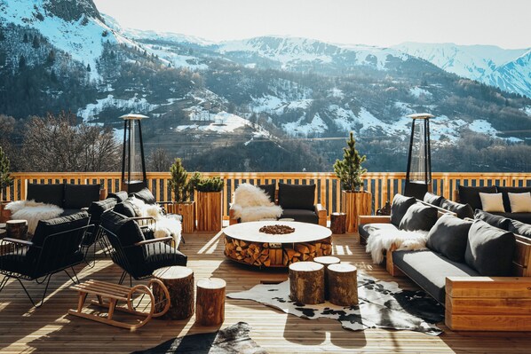 Terrace/patio - Lodji Hotel (Les Belleville)