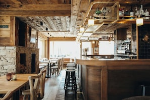Breakfast, lunch and dinner served  - Lodji Hotel (Les Belleville)