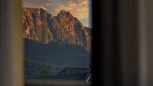 A mountain range with a bridge in the foreground. - Grand Podhale Resort & Spa (Zakopane)