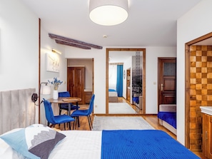 Classic Triple Room, Non Smoking | Living area - Willa SILENE (Bukowina Tatrzanska)
