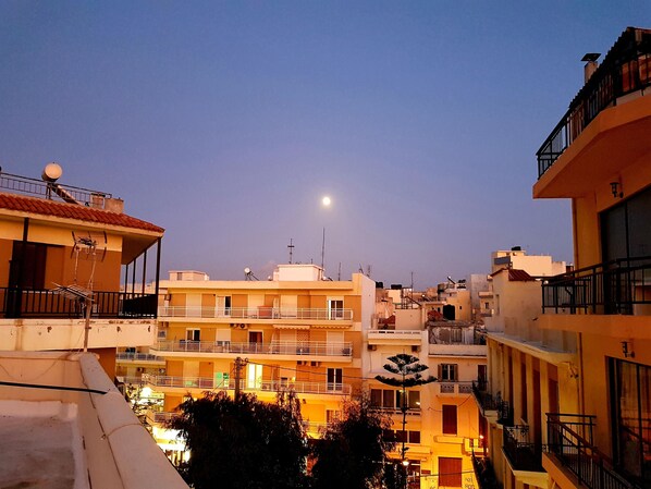 Shared Dormitory, Mixed Dorm | City view