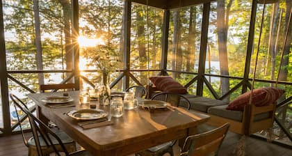 Lakeside life at its best!