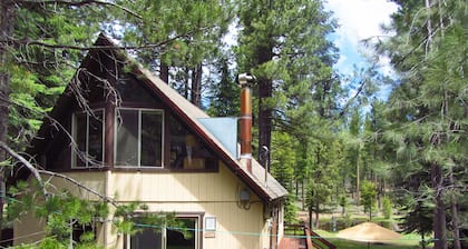 Year-Round Lake Tahoe Getaway -- Comfortable and Spacious!