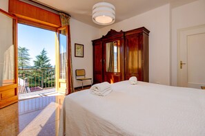 2 camere, ferro/asse da stiro, Wi-Fi gratuito, lenzuola