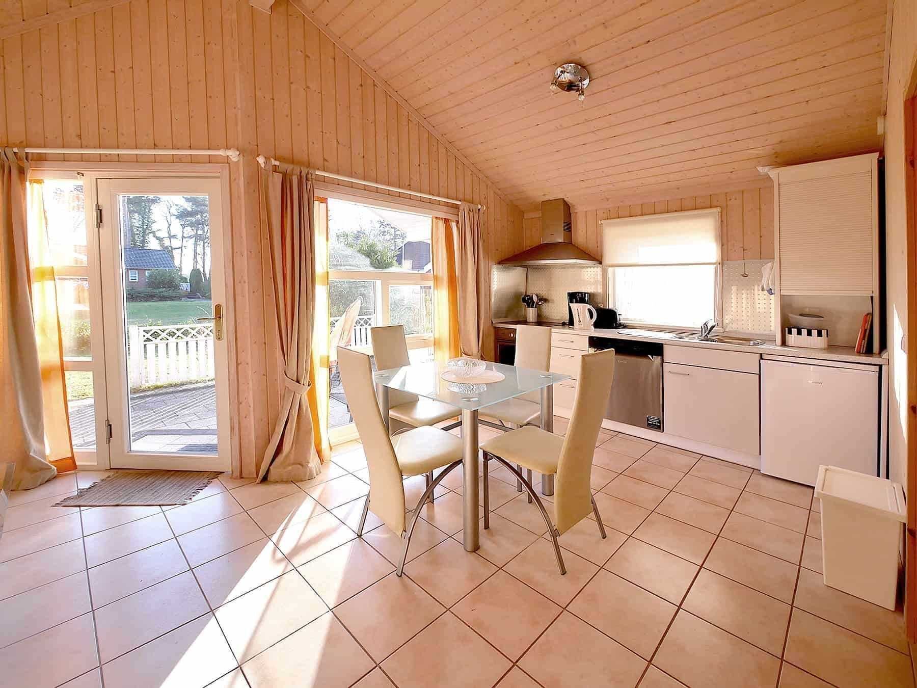 Kühlschrank, Mikrowelle, Ofen