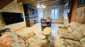 TV, video-game console, DVD player, books