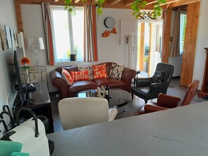 Téléviseur, livres