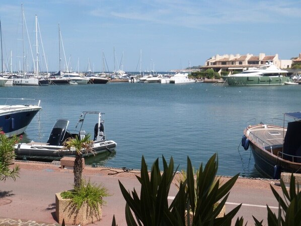 Marina