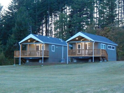 Mt Defiance Cabin with Columbia River View