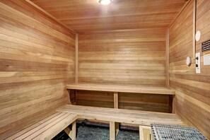 Sauna - River Run Condo, 200 yards to gondola, Slope Views, Heated Garage, Free WiFi (Keystone)