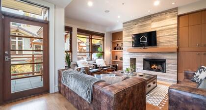 Unique | Pets | Private hot tub | BBQ | Garage