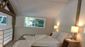 1 habitación, tabla de planchar con plancha, wifi gratis y ropa de cama 