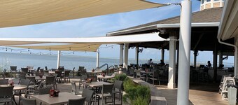 A+Coastal Escape: Beach, Golf, Tennis Club Access Available