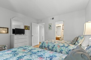 2 chambres, fer et planche à repasser, accès au Wi-Fi (inclus)
