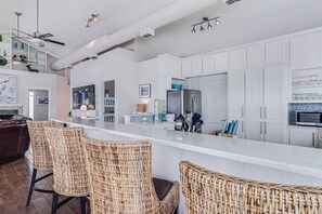 Interior - Sunsets | Private Pool & Hot Tub | Green Lights | Boat Lift | Icemaker (Rockport)