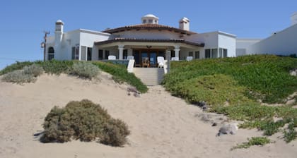 Beachfront House in Las Concha's.