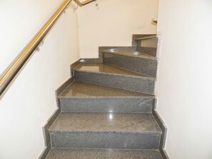 Entrée de l’hébergement