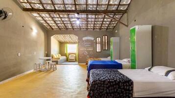 Economy Shared Dormitory | Blackout curtains, bed sheets