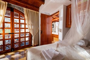 In-room safe, desk, blackout curtains, free WiFi