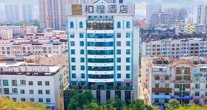 Echeng Hotel