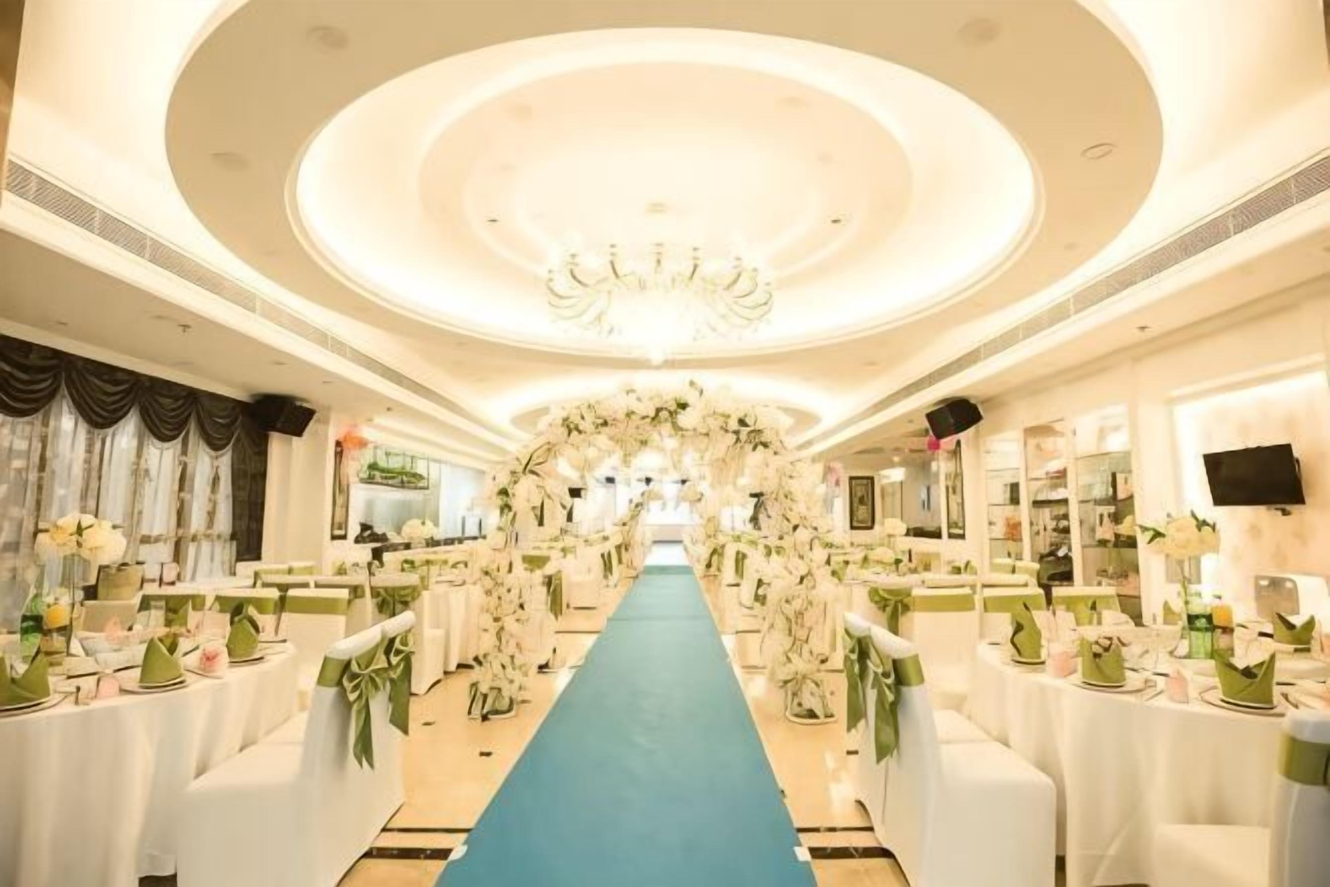 Indoor wedding
