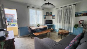TV