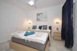 2 Schlafzimmer, Bügeleisen/Bügelbrett, kostenloses WLAN, Bettwäsche