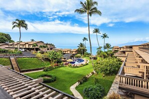 Property grounds - Outstanding Value!  $260n 5/1-6/15 Remodeled, Ocean Views & AC (Lahaina)