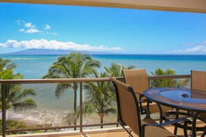 Outdoor dining - 2bd Oceanfront View-SK344-Sullivan Properties (Lahaina)