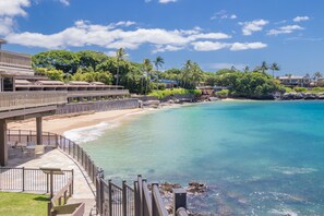 Property grounds - Island Offers Await $225/n (6/1-6/15) Ground Floor, Seconds to Beach! KSB1B (Lahaina)